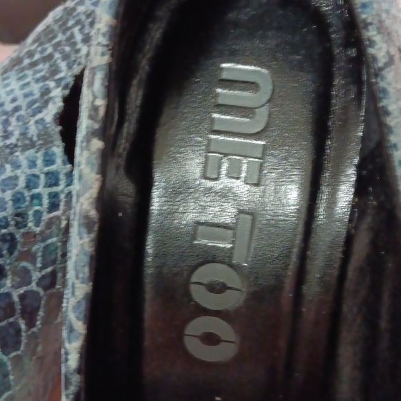 BRAND NEW ME TOO CROC LEATHER PUMPS-7 - Picture 7 of 8